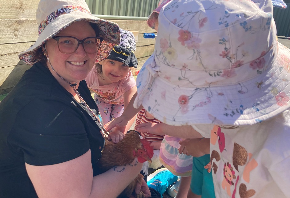 Casey_Seidel_with_children